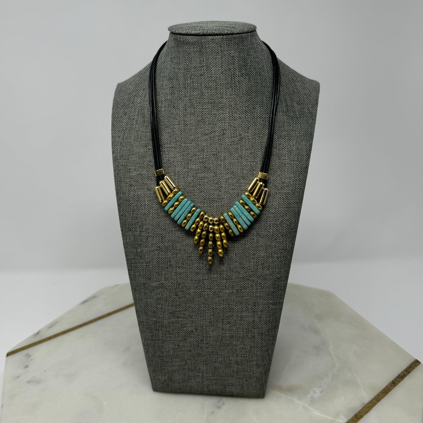 Necklace Boho Southwest Beaded Gold Tone Turquoise 14 in Cord