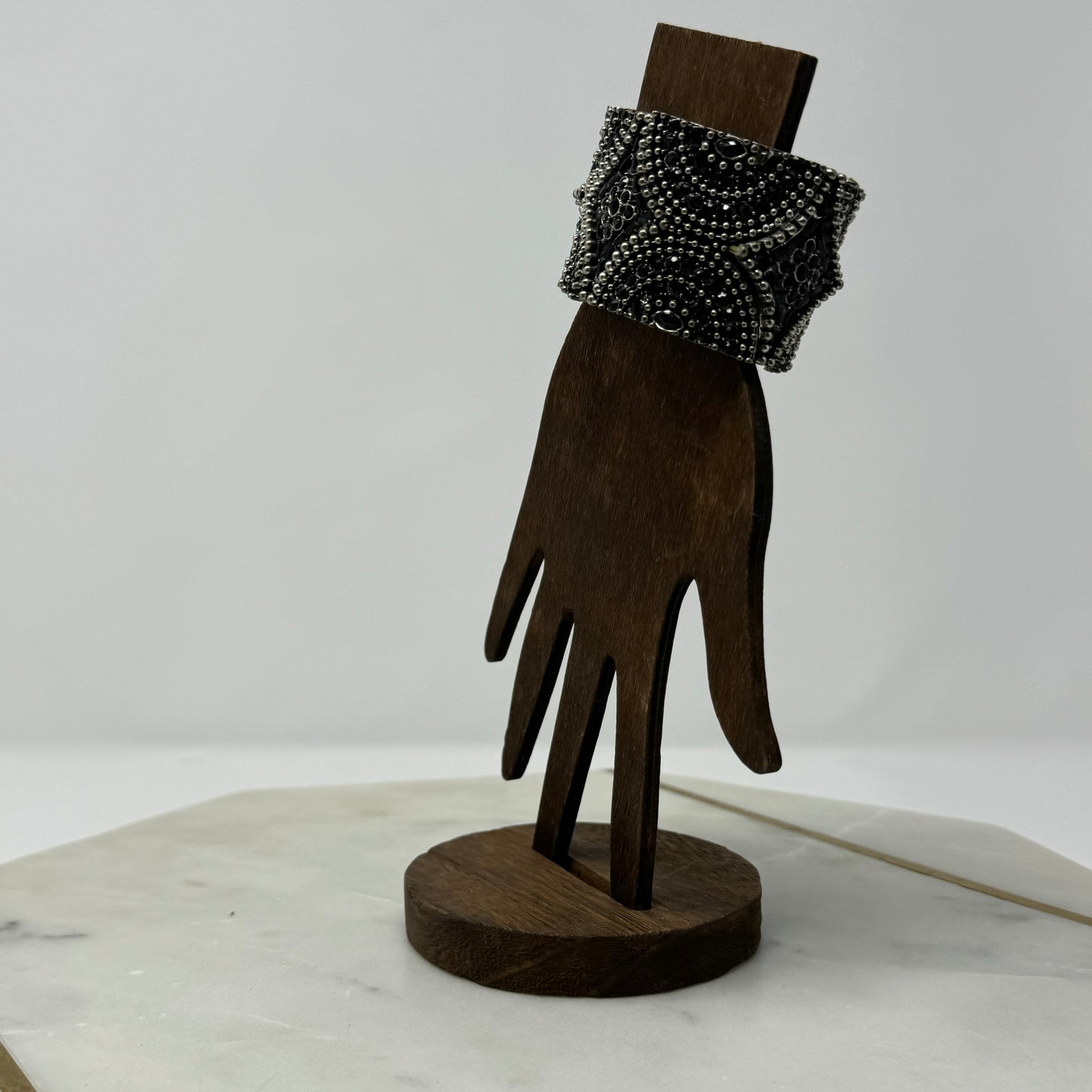 Rhinestone Design Expanding Metal Bangle Bracelet