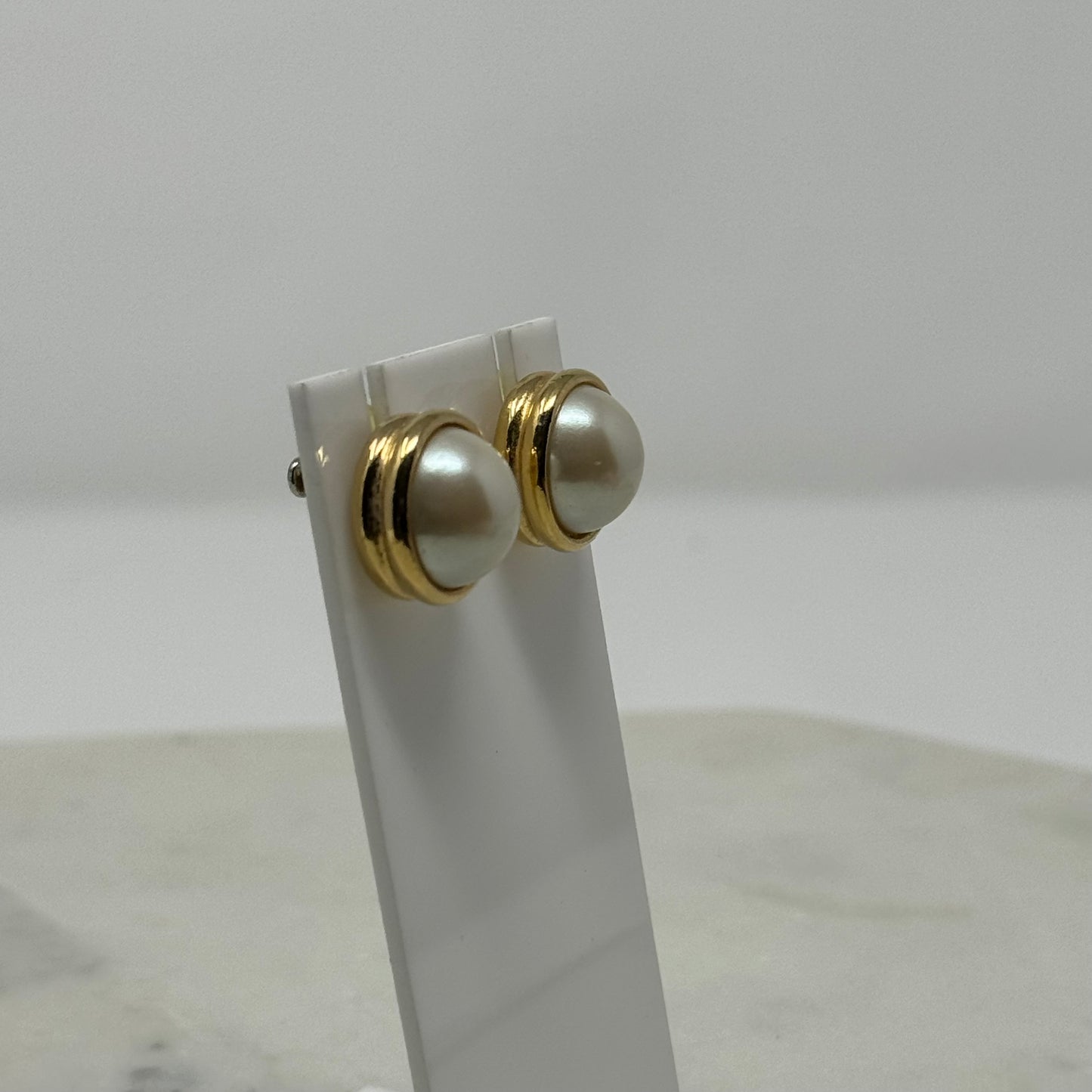 Vintage Marvelo Pearl Gold Accent Post Earrings