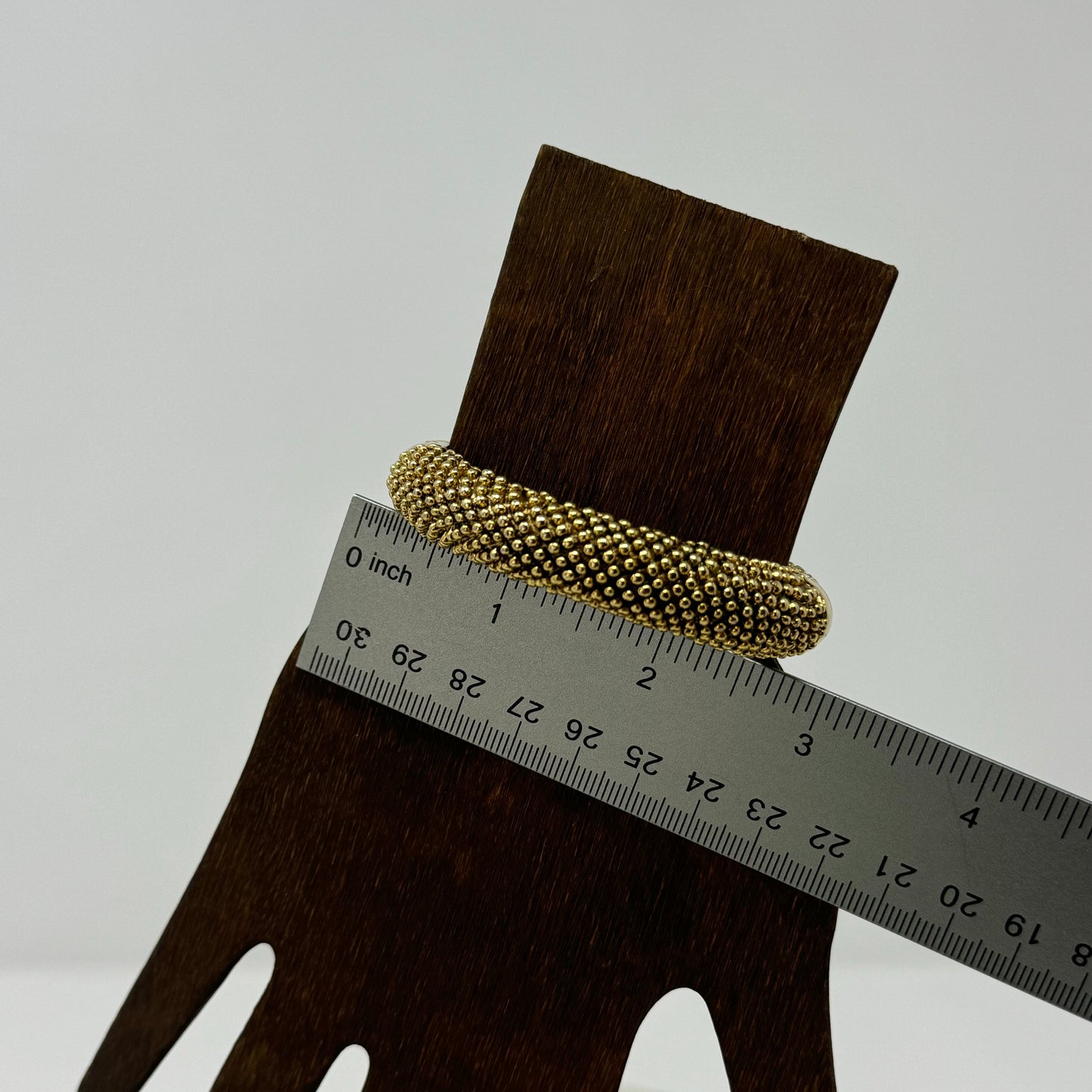 Elegant Gold-Tone Bracelet Magnetic Closure Chic Statement Jewelry