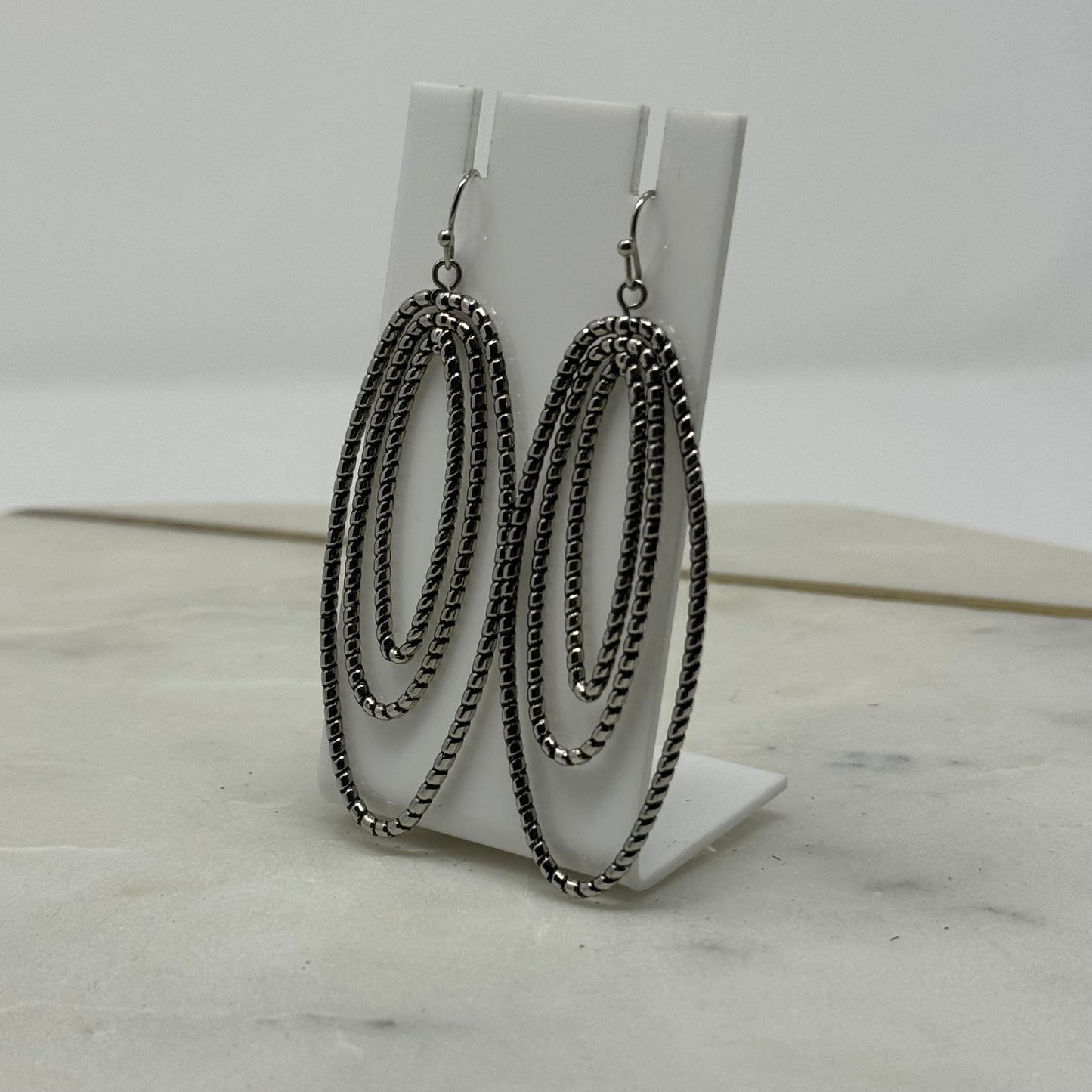VariationRounded Multi-Layer Dangle Hook Earrings