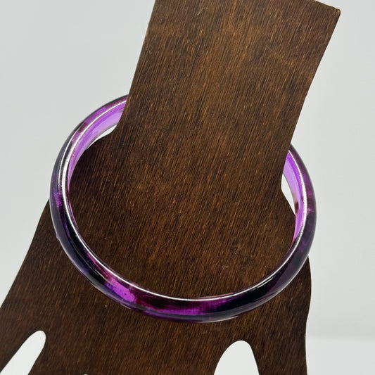 Purple Resin Bangle Bracelet - Trendy Minimalist Fashion Jewelry Accessory