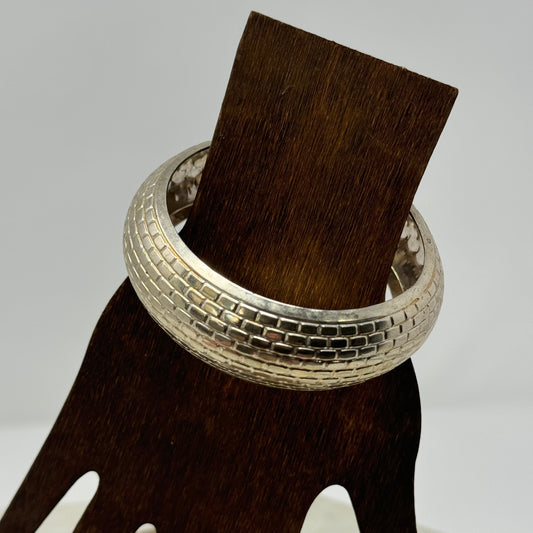 Elegant Silver Textured Bangle Bracelet, Handcrafted Vintage Style, Statement Jewelry
