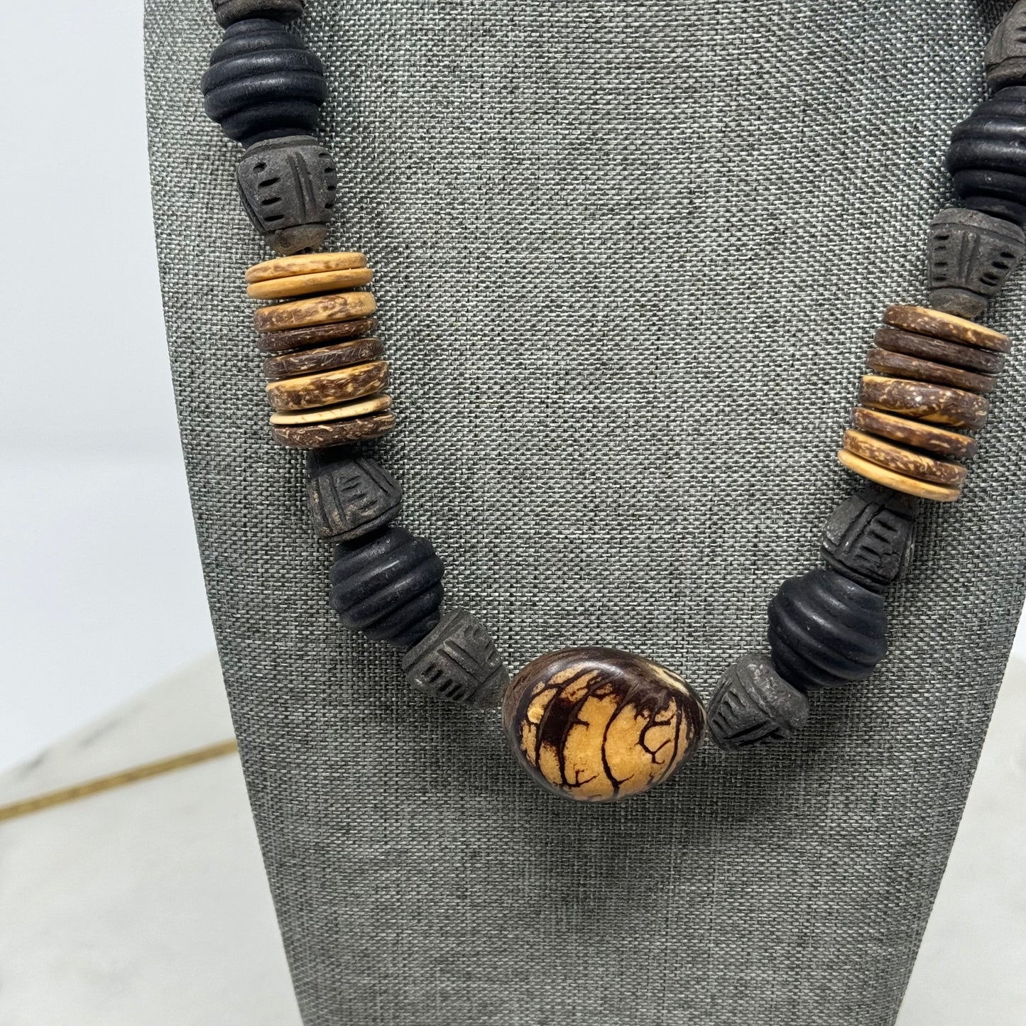 Necklace Boho Southwest Artesian Natural Black & Beige Beaded 18 in