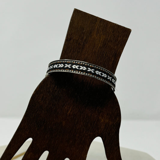 Bracelet Boho Southwest Woven Inlay Metal Bangle 9 in Costume Jewelry