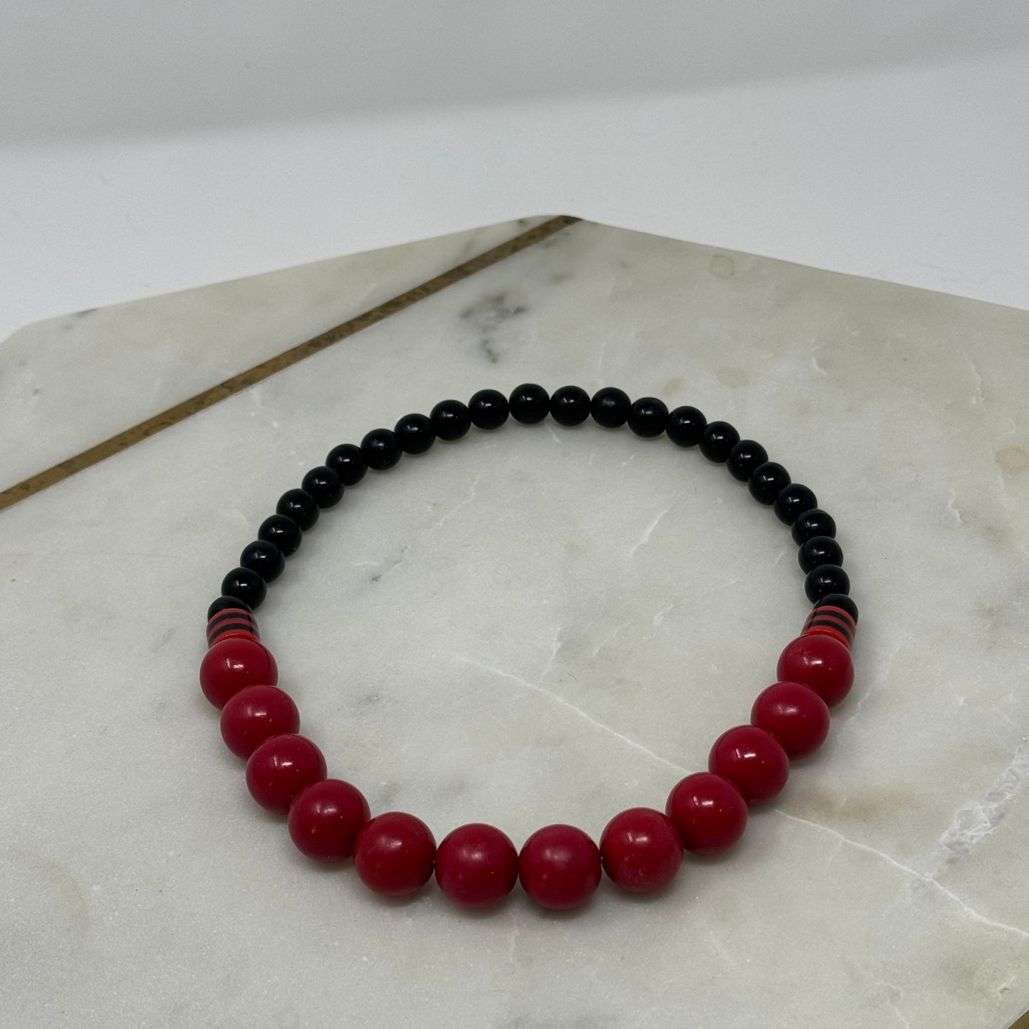 Retro Necklace Statement Bib Beaded Strand Red Black 17 in Costume Jewelry