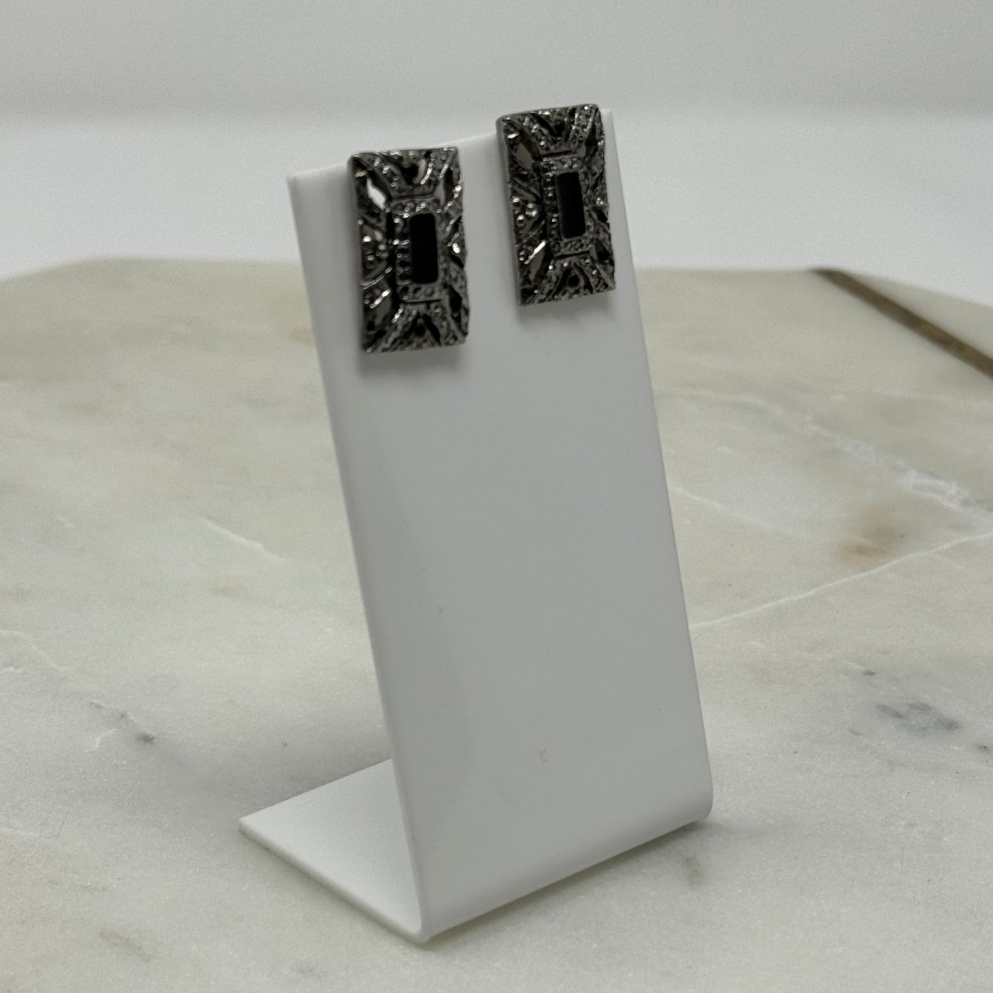 Vintage Sparkle Black Stud Earrings