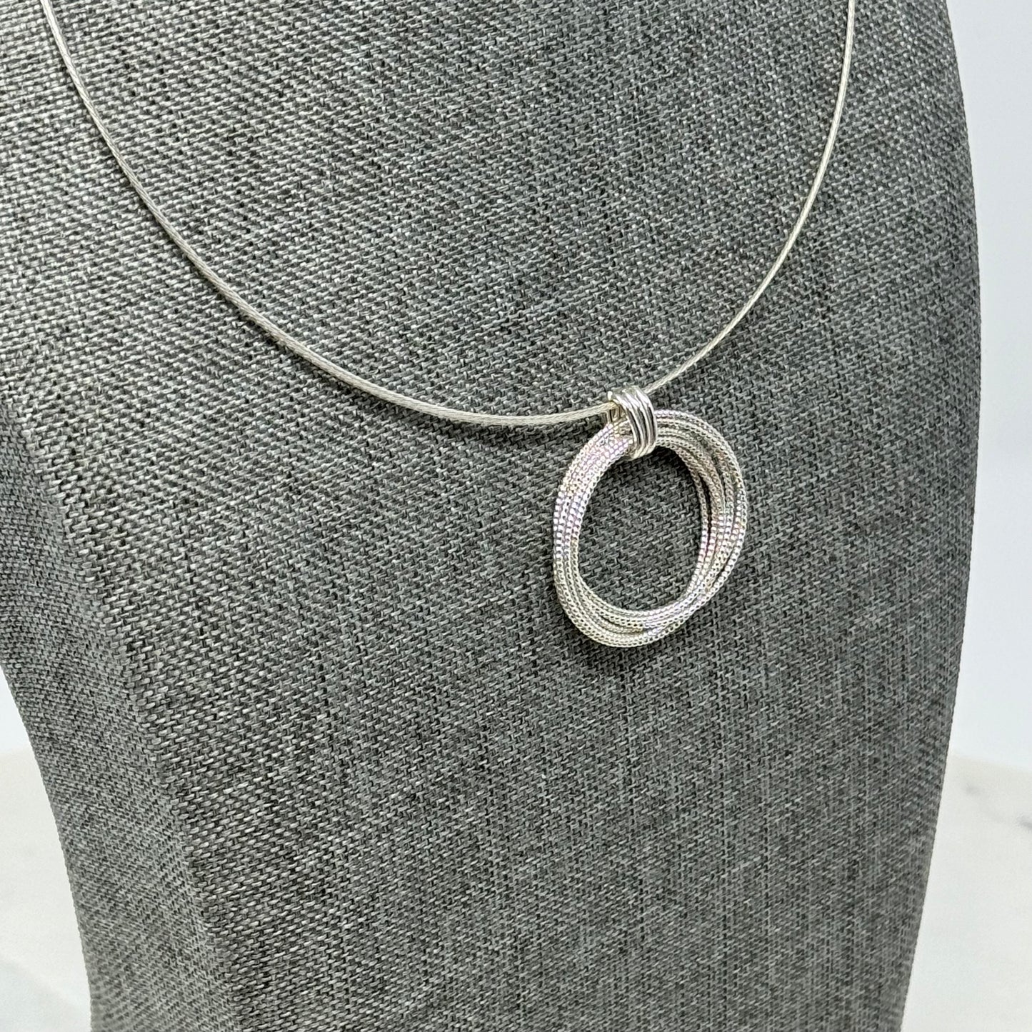 Necklace Statement Collar Silver Tone Round Ring Pendant Cable Chain 18”
