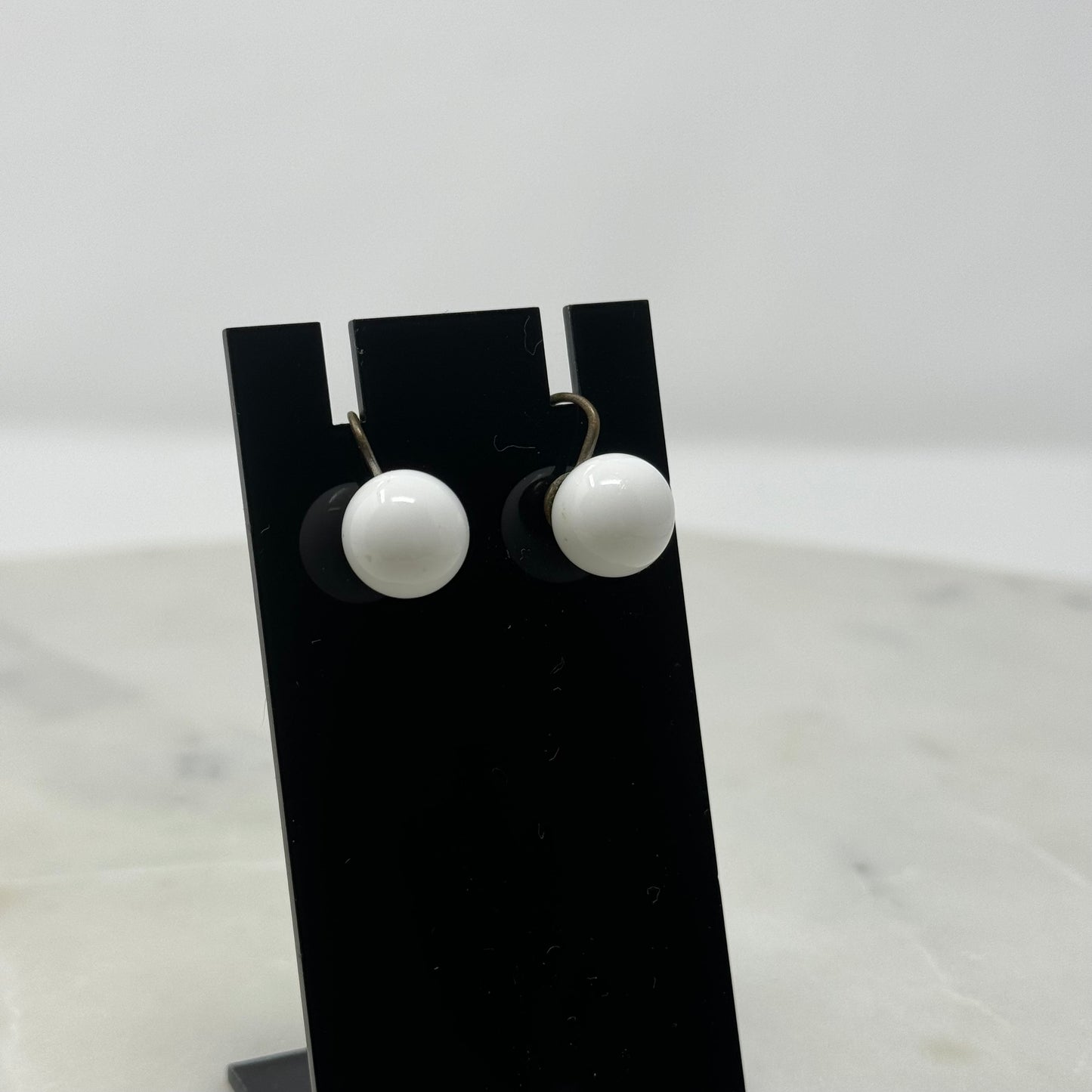 Vintage White Round Screw Back Clip-On Earrings