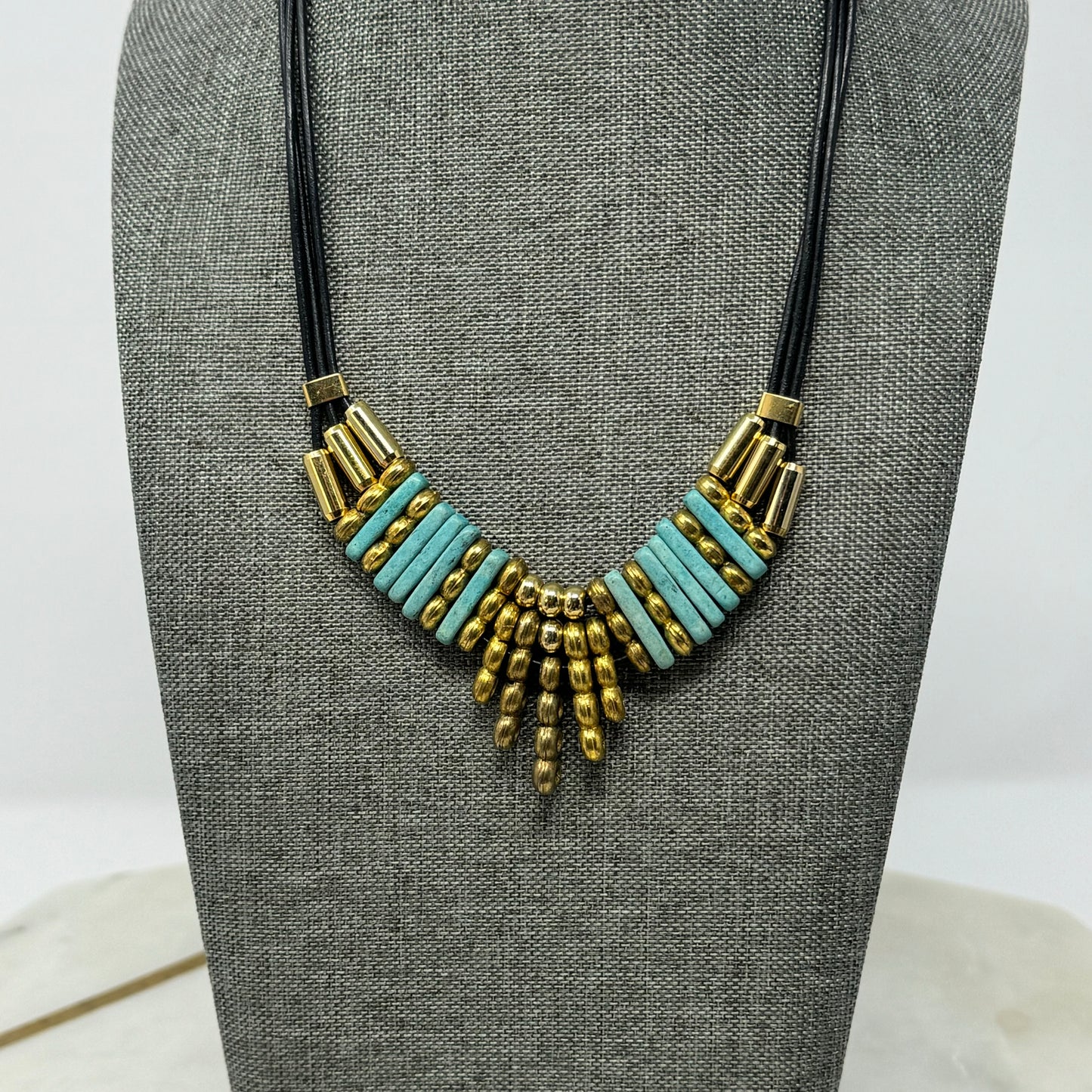 Necklace Boho Southwest Beaded Gold Tone Turquoise 14 in Cord