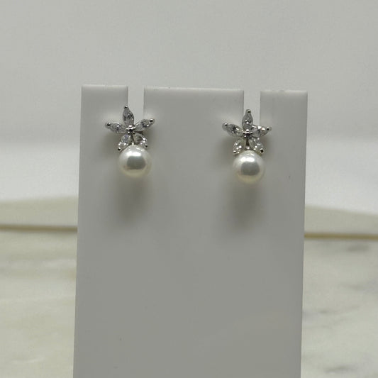 Pearl & Crystal Flower Stud Earrings