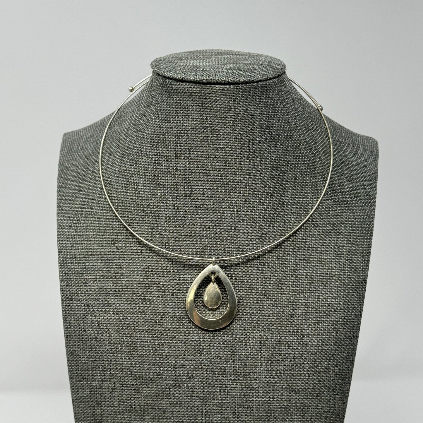Necklace Collar Statement Silver Tone Teardrop Ring Pendant Cable Chain 16”